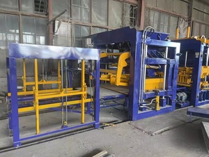 Macchina per la Produzione di Blocchi di Pavimentazione in Calcestruzzo Completamente Automatica Macchinari per la Fabbricazione di Blocchi Domestos in Calcestruzzo - Product Image 6