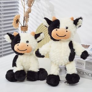 座っているかわいい牛のぬいぐるみ卸売 家庭 車 オフィス装飾 子供へのプレゼント 人形 ぬいぐるみ 農場の動物のぬいぐるみ 牛のおもちゃ - Product Image 3
