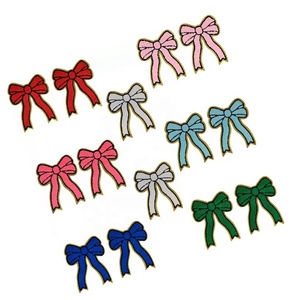 नई थोक सोने के ग्लिटर पर 5 इंच का लोहा, कशीदाकारी ग्लिटर धनुष पैच पर लोहा - Product Image 1