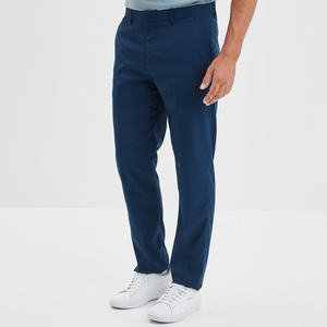 Pantalones de Hombre Modernos, Casuales, de Pierna Recta, con Pliegues, Elegantes y Funcionales, con Clips en las Piernas, Transpirables, Ecológicos y Ligeros - Product Image 2