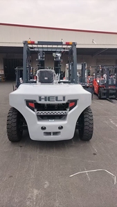 Montacargas Diésel Chino de 5, 6, 7, <span class=keywords><strong>8</strong></span> y 10 Toneladas con Doble Neumático Delantero - Product Image 4