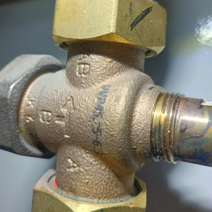 Válvula original de fábrica VVP 45. 5-6.3 10103748 Piezas para Impresión Offset 1 par de separadores de papel - Product Image 1