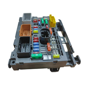 Peugeot Citroen R04 <b>Fuse</b> Box BSM R05 R20 9807028780 Universal Car Electrical <b>Component</b> - Product Image 4