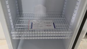 Refroidisseur de vin commercial en acier inoxydable à température unique avec compresseur de marque pour l'utilisation de réfrigération d'affichage de supermarché - Product Image 6