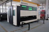 Machine de découpe de tôles métalliques CNC à fibre laser entièrement fermée à plateforme unique 1530 3000W 6000W
