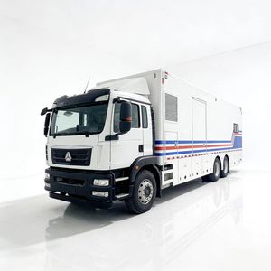 คลินิก sinotruk sitrak 6x4รถตรวจสุขภาพด้วยรังสีเอกซ์และห้องตรวจร่างกายเคลื่อนที่ - Product Image 1