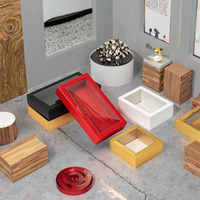 Boîtes cadeaux sur mesure, diverses tailles, matériaux recyclés, auto-érectables, fenêtre transparente, pelliculage mat, gaufrage, papier UV