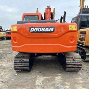 Excavatrice sur roues Develon DX150W, 15 tonnes, mobile, à pneus en caoutchouc, haute vitesse, machine de construction routière, prête pour l'expédition mondiale - Product Image 2