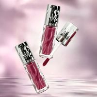 Gloss à lèvres multivitaminé personnalisé sans logo, production OEM/ODM sous marque privée, non collant, longue tenue, anti-transfert