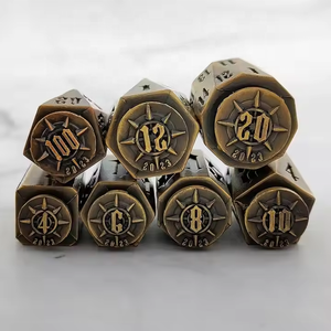 Revolver D6 dés Cool Bullet polyédrique en vrac laiton métal DND RPG dés accessoires pour Donjons <span class=keywords><strong>et</strong></span> Dragons Gamer Vente en gros - Product Image 5