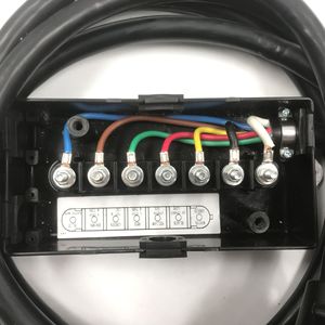 Cable de Remolque de 7 Núcleos Estilo Americano con Caja de Conexiones, Cable de Alimentación para RV de 8 Pies UP1722K - Product Image 4