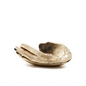 Bandeja de Metal con Textura de Mano Humana Única, para Cocina y Comedor, Artículos de Mesa, Artículo en Stock - Product Image 1