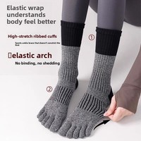 Chaussettes de yoga en coton bicolores pour femmes, antidérapantes, à 5 doigts, pour le sport, le fitness, le Pilates en intérieur, chaussettes de compression