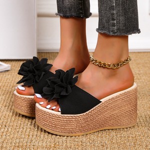 2025 Korean Version One Line Dragging Sponge Cake Slope Heel Thick Bottom Cool Dragging Bohemian Flower <b>slippers</b> - Product Image 2