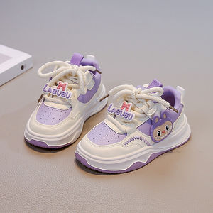 <span class=keywords><strong>Sneakers</strong></span> Casual per Bambini Scarpe Sportive <span class=keywords><strong>Bianche</strong></span> per Ragazzi e Ragazze con Chiusura a Lacci Suola Leggera in PVC per l'Autunno - Product Image 3