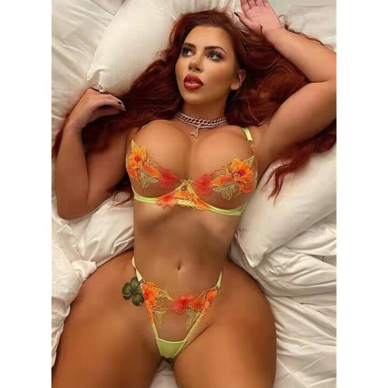 spanish, Compras online de promocionales, mujer desnuda