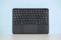 Clavier de projection sans fil moderne rétro de type machine à écrire avec écran pliable, pavé tactile, rétroéclairage RVB, interface USB, nouveau style séparé