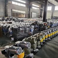 Pilonneuse thermique 7,5 CV 80 kg, machine de construction fiable pour le compactage du sol autour des canalisations d'égouts