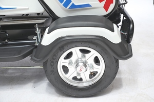 รถสามล้อโดยสารรุ่นใหม่สำหรับผู้ใหญ่ แบบเปิดประทุน มอเตอร์ไฟฟ้า 800w ขับเคลื่อนด้วยระบบอิเล็กทรอนิกส์ ความเร็ว 70 กม./ชม. ตัวเลือกแรงดันไฟฟ้า 48v 60v ยี่ห้อ Xuanku แบบ 3 ล้อ - Product Image 6