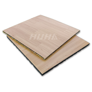 Alfombrillas de goma de PVC para gimnasios antideslizantes que absorben los golpes y son fáciles de limpiar para uso comercial - Product Image 1
