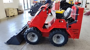 Komatsu รถตักขนาดเล็กพร้อมเครื่องยนต์ EPA ความจุ600กก. ส่วนประกอบหลักของล้อหน้ารวมถึงปั๊มมอเตอร์ - Product Image 6