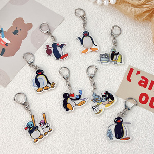 Vente en gros de porte-clés pingouin mignon, pendentif acrylique mignon, pendentif porte-clés pour sac de couple et sacoche - Product Image 3