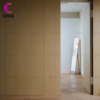 Porte intérieure invisible moderne en placage de bois d'ingénierie avec cadre en alliage d'aluminium, vente en gros, OEM
