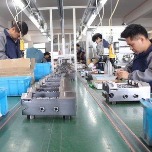 Juego de <span class=keywords><strong>Ducha</strong></span> para Hotel con <span class=keywords><strong>Mampara</strong></span> y <span class=keywords><strong>Ducha</strong></span> de Mano, Grifos Termostáticos, Chorro de Masaje, Monomando, Luz Ambiental LED - Como S106 - Product Image 6