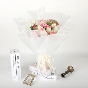 Papel de Calco Translúcido al por Mayor para Envolver Flores – Tamaño y Impresión Personalizados Disponibles para Empaquetado de Floristería - Product Image 2