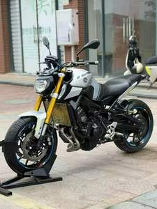 Utilisé pour Yamaha MT09 en <span class=keywords><strong>2015</strong></span>. Moteur 890cc, Vente en gros de motos de rue d'occasion de haute qualité. - Product Image 1