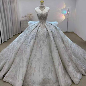 Vestido de Novia con Lujosas Aplicaciones de Encaje y Cuentas, Espalda con Cordones, Cola Larga Brillante, Personalizado Lsjj23 - Product Image 1