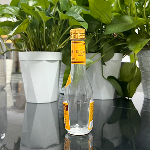 Récipient polyvalent en plastique transparent de 90ml en forme de brandy pour bombes de bain confettis et petits cadeaux - Product Image 1