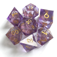 Ensemble de dés RPG faits à la main transparents Donjons et dragons du MDN TTRPG Résine à noyau liquide Dés en métal polyédriques à bord tranchant