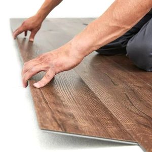 Peinture antidérapante imperméable au feu et anti-rayures Chauffage par le <span class=keywords><strong>sol</strong></span> Verrouillage par clic Carreaux en plastique Planche de <span class=keywords><strong>vinyle</strong></span> Revêtement de <span class=keywords><strong>sol</strong></span> en <span class=keywords><strong>vinyle</strong></span> - Product Image 5