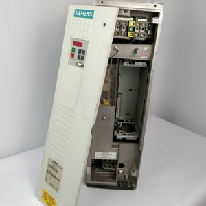 Variateur de fréquence Siemens Inverter 6SE7031-7HG84-1JA1 à commande vectorielle - Product Image 3
