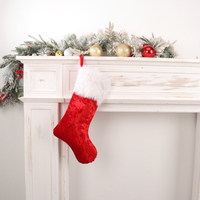 Chaussette de Noël en peluche tendance, ornement suspendu, sac cadeau pour bonbons de Noël, chaussette décorative festive pour arbre de Noël et décorations de fête à la maison