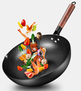 Sartén tradicional de acero al carbono martillado a mano, <span class=keywords><strong>wok</strong></span> chino con <span class=keywords><strong>mango</strong></span> de madera de haya extraíble saludable - Product Image 1