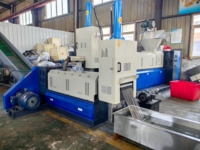 Machine automatique de fabrication de granulés de plastique PP PE PET à double étage et vis simple, avec moteur/granulateur/extrudeuse