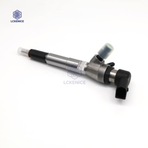 <span class=keywords><strong>Inyector</strong></span> de Combustible Diésel Common Rail A2C59511606 166009445R 16600-9445R para Motor K9K EU4 <span class=keywords><strong>1.5</strong></span> <span class=keywords><strong>DCi</strong></span> <span class=keywords><strong>Megane</strong></span> Qashqai Tilda - Product Image 4