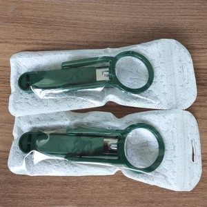 Loupe en acier inoxydable, coupe-ongles multifonctionnel anti-éclaboussures pour personnes âgées et enfants, personnalisable - Product Image 3