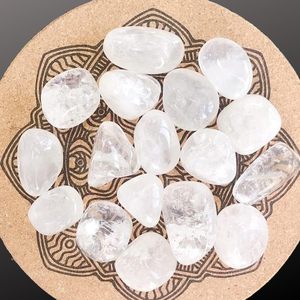 4 pietre naturali di quarzo bianco lucido con proprietà energetiche prodotti al quarzo di qualità Premium - Product Image 3