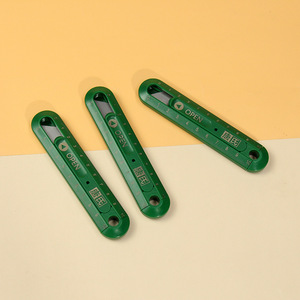 Automatic Rebound Utility Knife 0.6mm Thick Blade Carbon Steel Green For <b>Packaging</b> And Wallpaper Cutting - Product Image 3