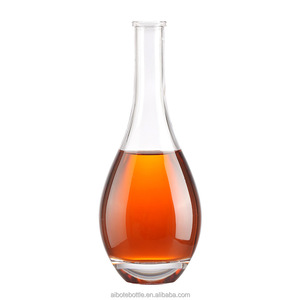 Bottiglia <span class=keywords><strong>di</strong></span> <span class=keywords><strong>Vetro</strong></span> per Brandy XO da 500ml/750ml a Forma <span class=keywords><strong>di</strong></span> Goccia d'Acqua con Superficie Ondulata Bianca Trasparente Sigillata con Tappo in Sughero per Vini e Distillati - Product Image 2