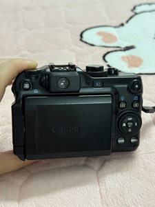 Cámara Canon PowerShot G11 90% Nueva, <span class=keywords><strong>Zoom</strong></span> 5x, 10MP, Tarjeta SD, Estabilización Óptica de Imagen, para Viajes/Uso Diario, CCD - Product Image 2