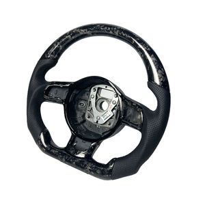 ฐานคาร์บอนไฟเบอร์สีดำปลอมแปลงปรับแต่งได้ตามต้องการสำหรับรถ <span class=keywords><strong>Audi</strong></span> <span class=keywords><strong>Q</strong></span> C8 A1 A3 A4 A5 A6 A7 A8 B6 B7 B8 B9 C6 TT R8พวงมาลัยรถยนต์ - Product Image 2