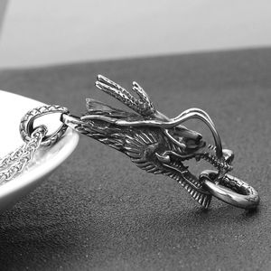 Colgante con cabeza de dragón de 57 mm, colgantes temáticos de acero inoxidable para hombre, accesorios para collar - Product Image 5