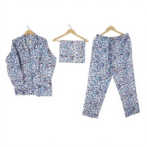 Pyjama long pour femme en coton 100% pur, imprimé numérique floral, avec logo sur le devant, confortable pour la nuit, vente en gros pour l'été - Product Image 1