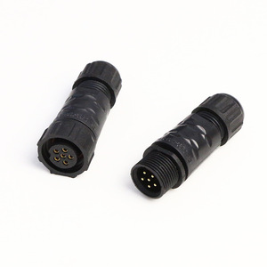 Conector Tipo FUS CSP B13 de Nylon a Prueba de Agua para Aplicaciones Electrónicas - Product Image 4