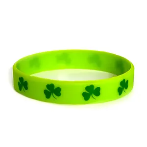 Braccialetto di erba fortunata di St. Patrick a tema festa commemorativa erba fortunata in Silicone braccialetto personalizzabile
