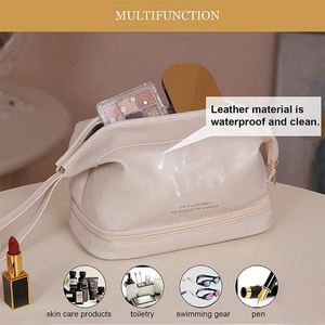 Customized Vegan Leather <b>Makeup</b> Cosmetic Bags Travel <b>Case</b> <b>Makeup</b> Bag Women's Cosmetic Bag - Product Image 3